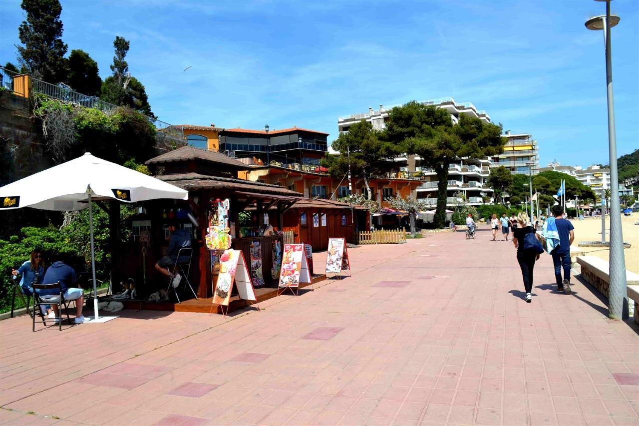 Estudio Paz Lloret de Mar Bagian luar foto