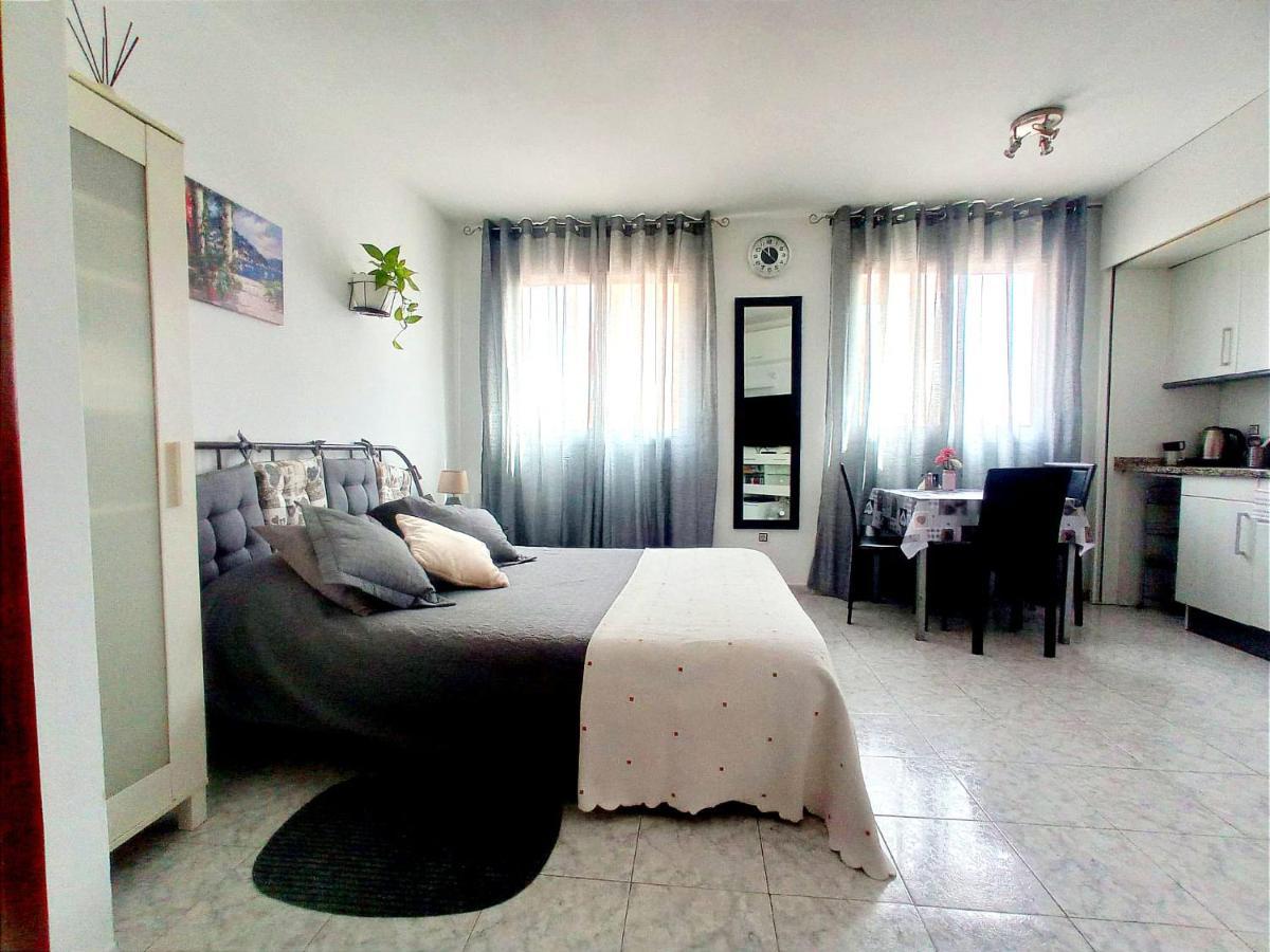 Estudio Paz Lloret de Mar Bagian luar foto